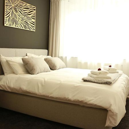 Am City Apartment 24H Self-Check-In, Free Parking, U-Bahn 350M, Netflix Núremberg Exterior foto