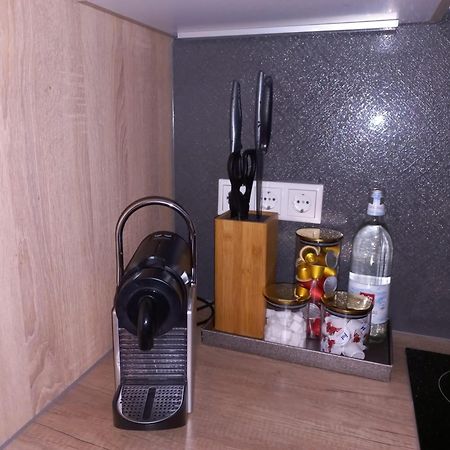 Am City Apartment 24H Self-Check-In, Free Parking, U-Bahn 350M, Netflix Núremberg Exterior foto